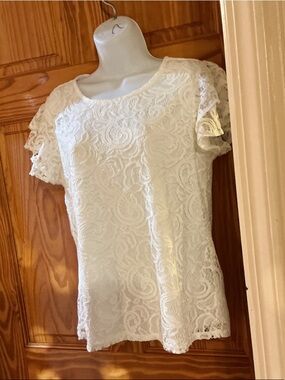 Adrianna Papell White Lace Short Sleeve Top